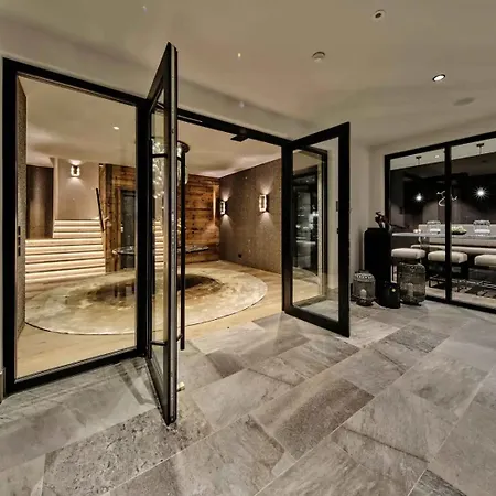 Contact Us At What App - 0041-798-079-427 To Book!! - Kochauweg Chalet Bei Kitzbuehel - 10 Person Villa Aurach bei Kitzbuehel
